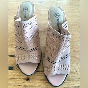 Bella Vita Koraline Suede Leather Slide Sandal Open Toe Mule Women’s Shoe‎ 7 pre